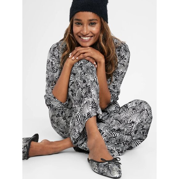 Banana Republic Womens Large Zebra Print Black White Pajama Set - Picture 1 of 13